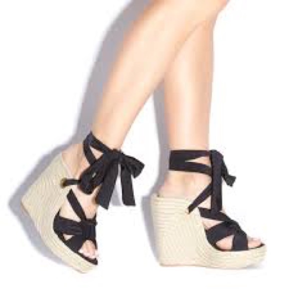 shoedazzle espadrilles